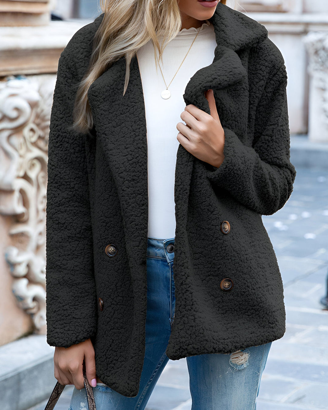 Grace - The Elegant Faux Fur Jacket